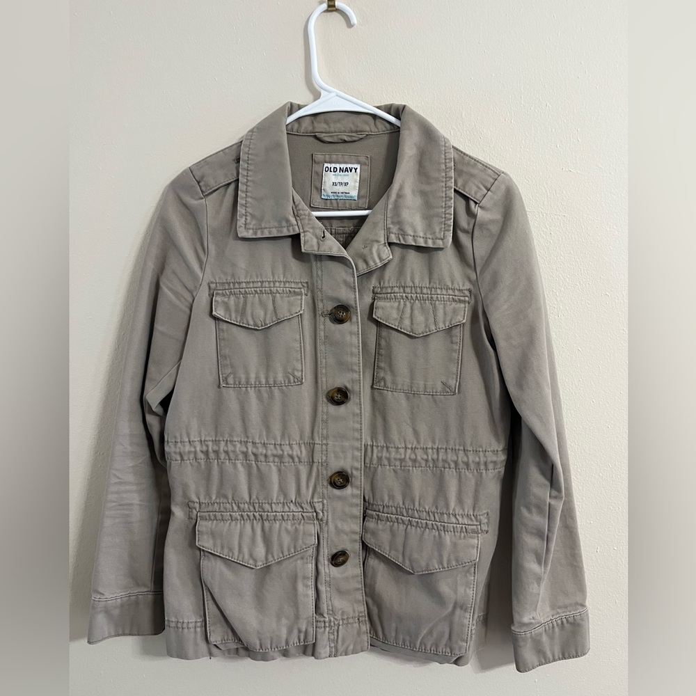 Old Navy Women's Utility Jacket in Taupe
